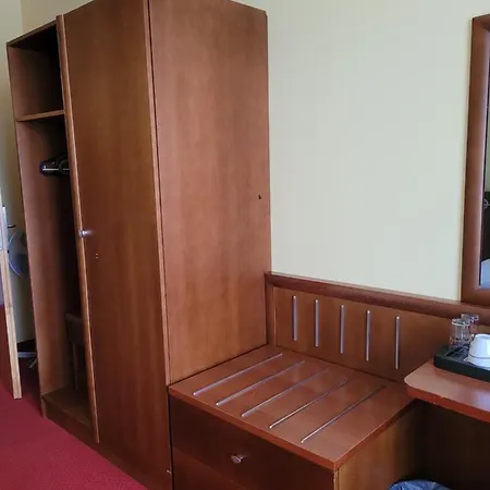 Virgo Business & Breakfast 4*