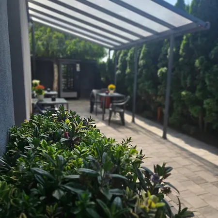 Virgo Business & Breakfast Rumia