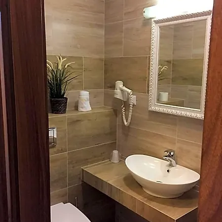 Virgo Business & Breakfast Bed & Breakfast 3*