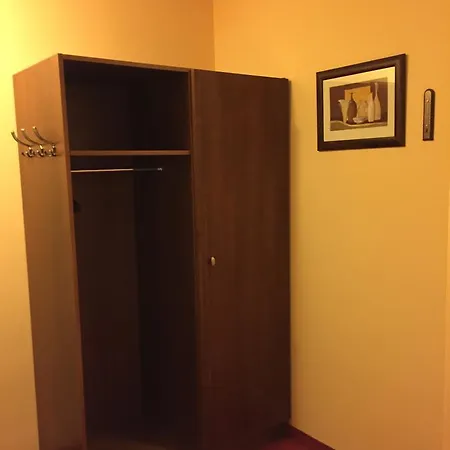 Virgo Business & Breakfast Bed and Breakfast 3*