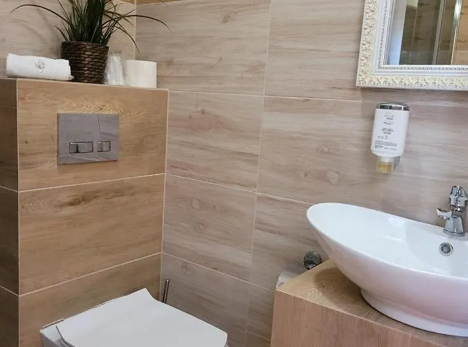 Virgo Business & Breakfast 4*